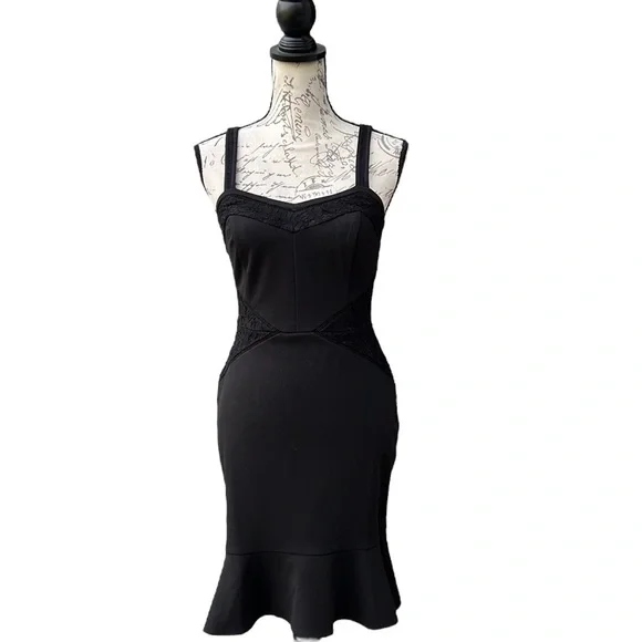 White House Black Market | Dresses | White House Black Market Flutterhem Lace  Mermaid Dress Size | Poshmark